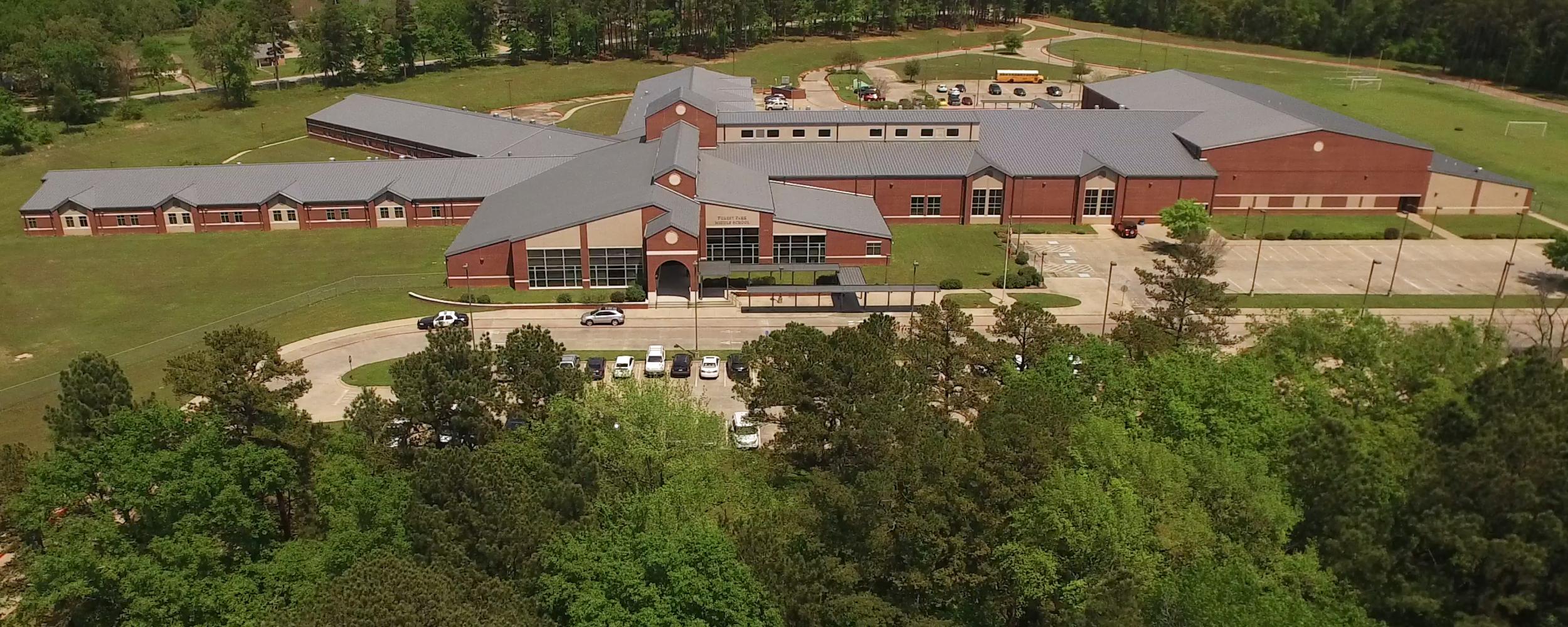 Forest Park Middle School building photo